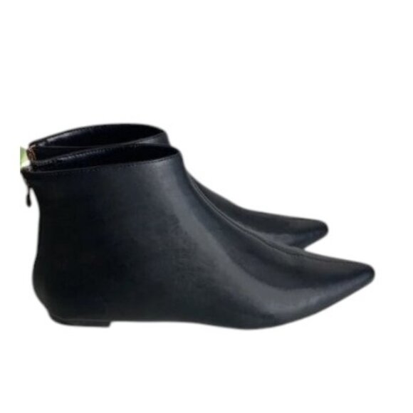 ComeShun Pointed Toe Faux Leather Flat Booties - Picture 2 of 6